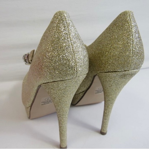 Delicious Zappa Heels - Picture 3 of 8